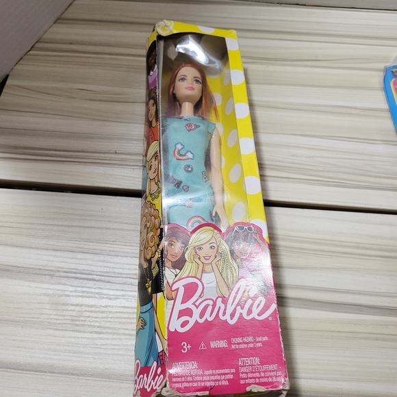 Lot Of 3 Barbies: Spy Squad, Career Skate, Red Head Barbie New Distressed Boxes - Picture 8 of 12